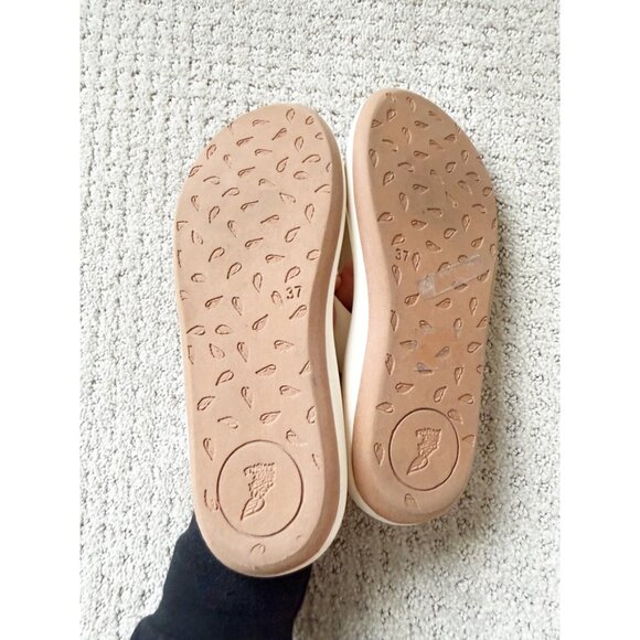 Ancient Greek Sandals Charys Comfort flip flops 37/7 in White - Picture 9 of 11